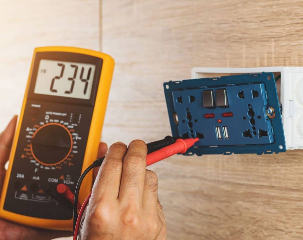 Licensed electrician company services in Fulton County, GA for homes and businesses