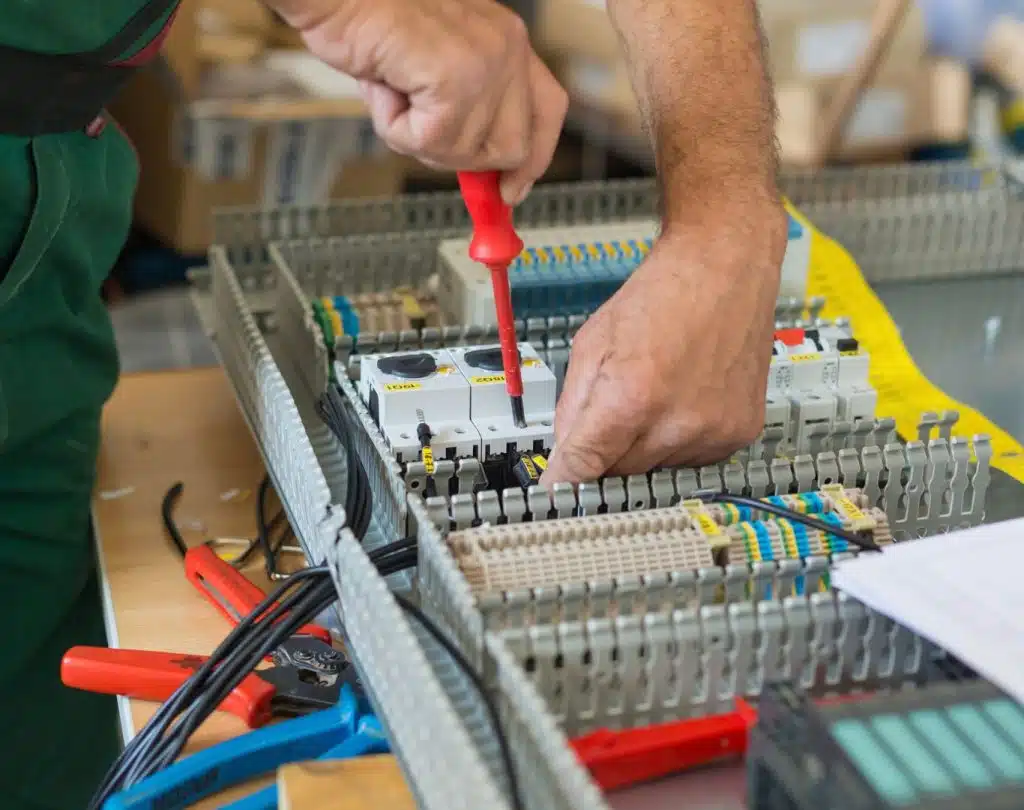 Professional electrician company in DeKalb County, GA providing trusted service
